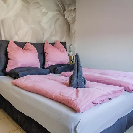 Des Cigognes Tatil Evi